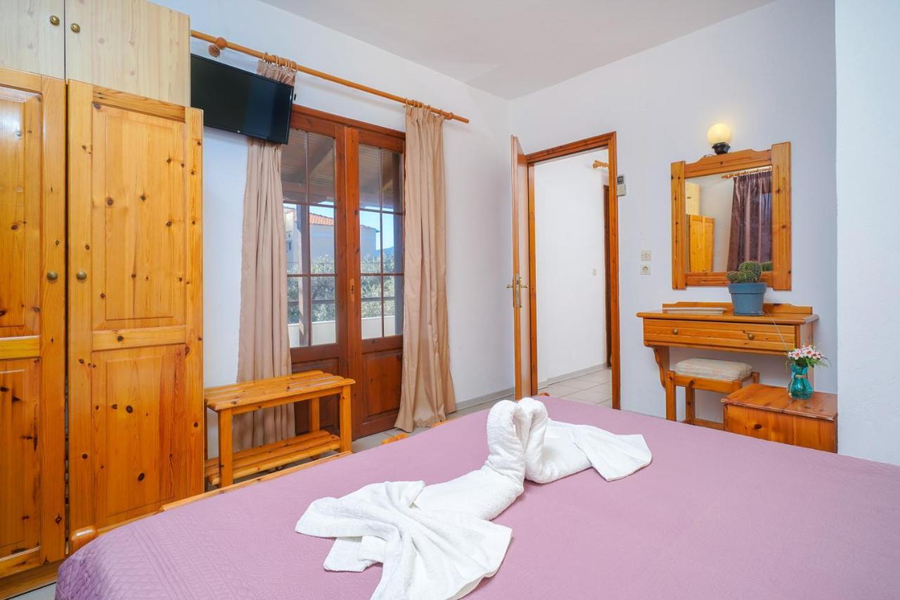 Penelopi Apartments Ліменас Екстер'єр фото