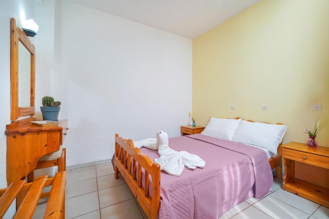 Penelopi Apartments Ліменас Екстер'єр фото