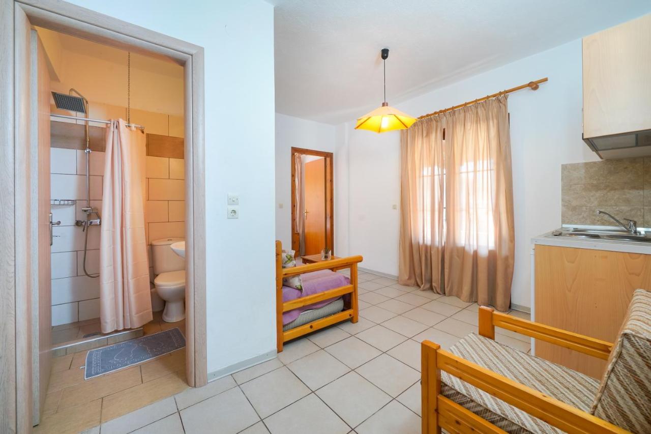Penelopi Apartments Ліменас Екстер'єр фото