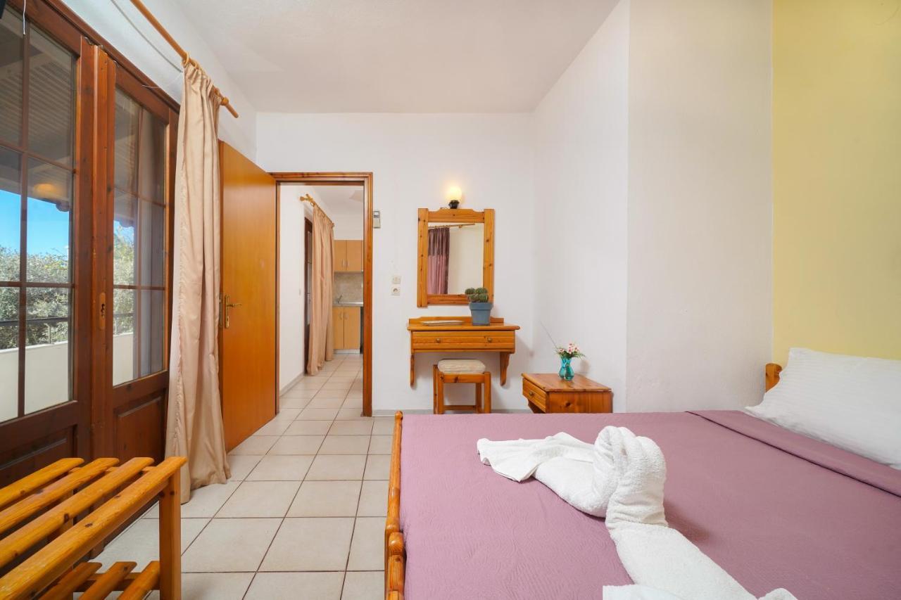 Penelopi Apartments Ліменас Екстер'єр фото